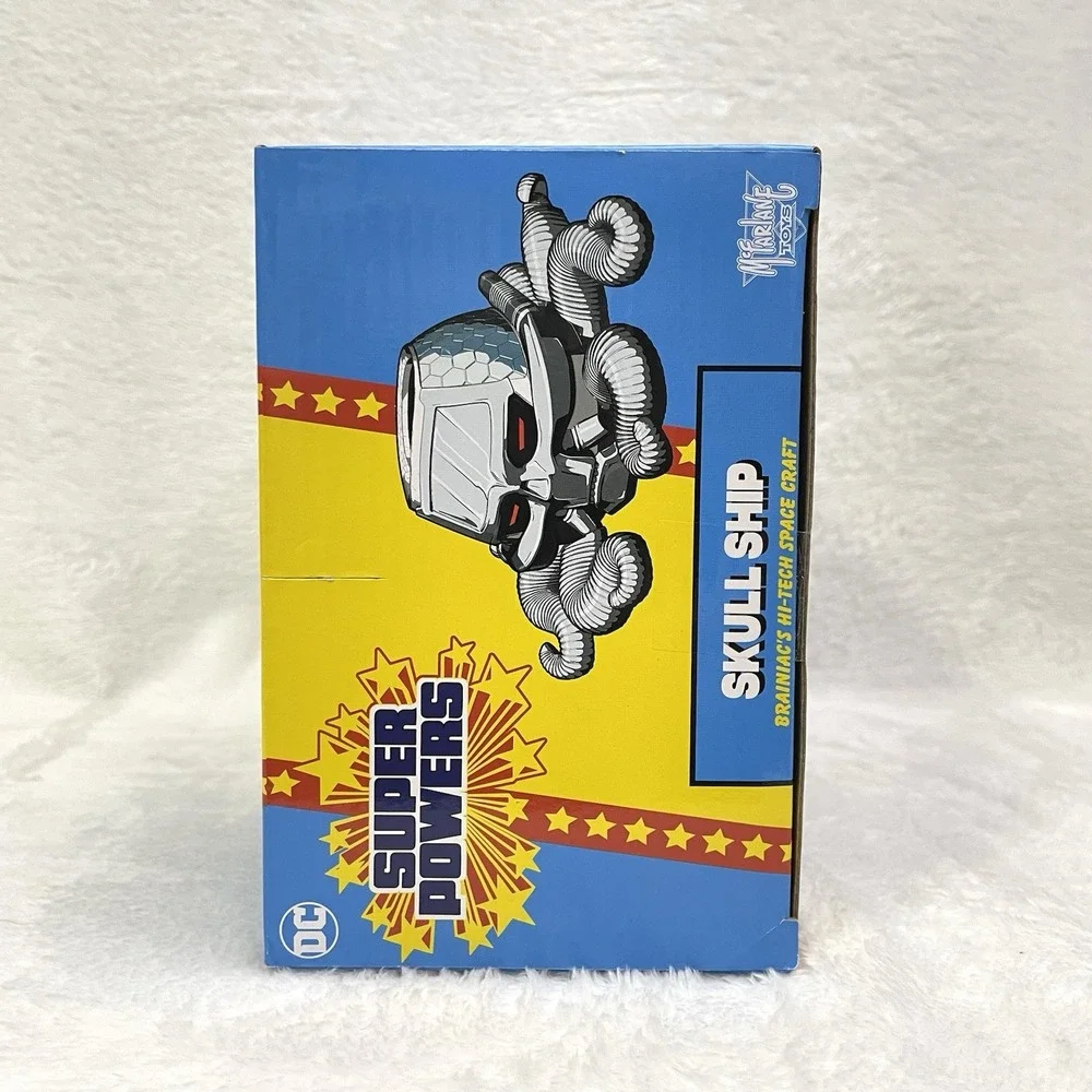 NEW McFarlane Toys -‎ DC Super Powers Skull Ship, Brainiac's Hi-Tech Space Craft